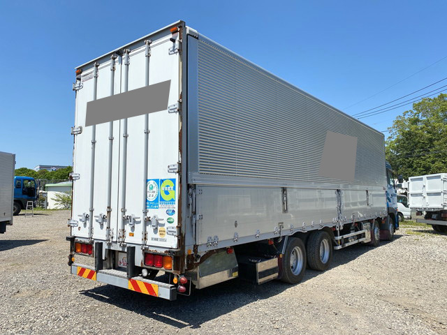 UDトラックスクオンアルミウイング大型（10t）[写真02]