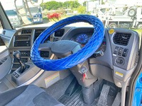 UDトラックスクオンアルミウイング大型（10t）[写真34]