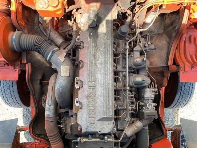 三菱ふそうスーパーグレートアルミウイング大型（10t）[写真23]