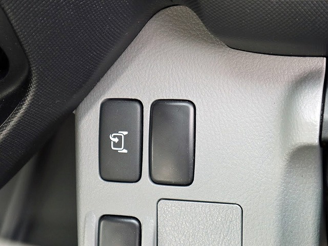 日野デュトロパッカー車（塵芥車）小型（2t・3t）[写真20]