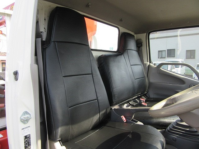 日野デュトロクレーン3段小型（2t・3t）[写真14]