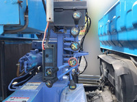 いすゞエルフクレーン5段小型（2t・3t）[写真11]