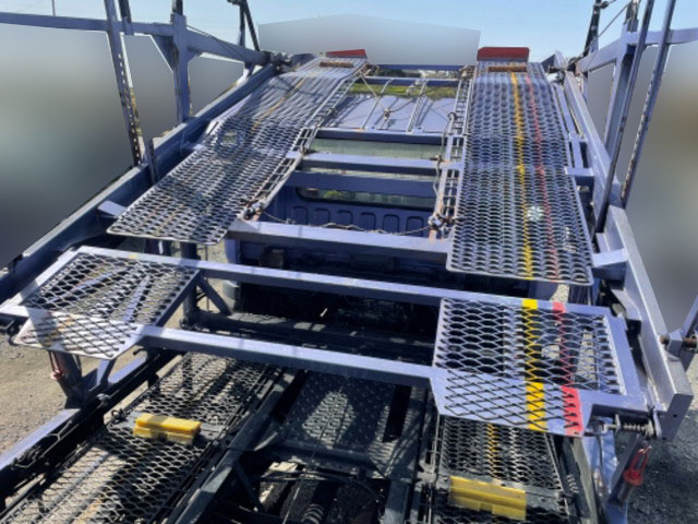 三菱ふそうファイターキャリアカー増トン（6t・8t）[写真08]