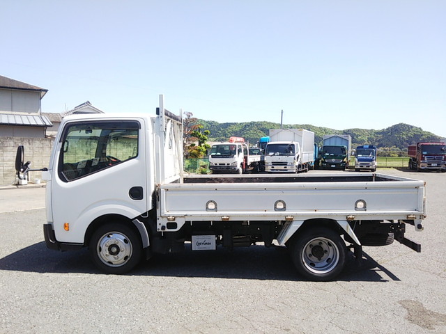 日産アトラス平ボディ小型（2t・3t）[写真05]
