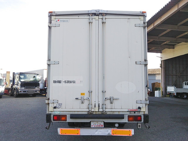 三菱ふそうファイターアルミウイング中型（4t）[写真11]