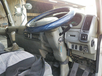 三菱ふそうファイターアルミウイング中型（4t）[写真29]