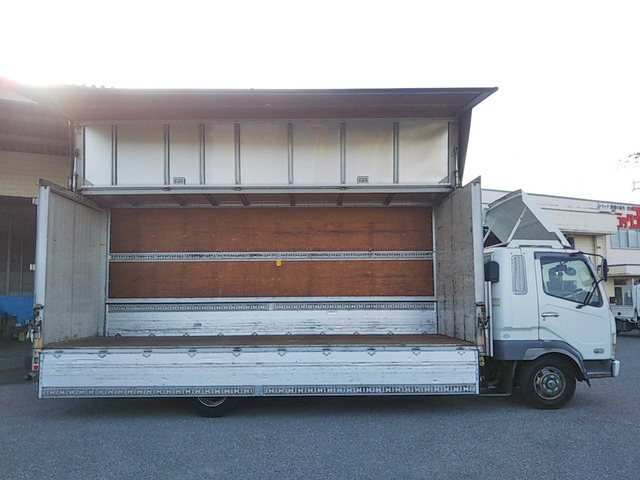 三菱ふそうファイターアルミウイング中型（4t）[写真08]