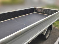 日産アトラス平ボディ小型（2t・3t）[写真06]