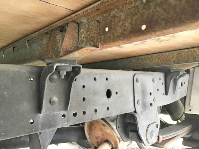 日産アトラス平ボディ小型（2t・3t）[写真08]