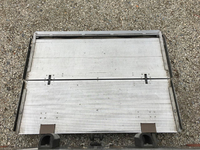 いすゞフォワード冷凍車（冷蔵車）中型（4t）[写真11]