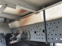 いすゞフォワード冷凍車（冷蔵車）中型（4t）[写真23]