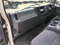 いすゞフォワード冷凍車（冷蔵車）中型（4t）[写真32]