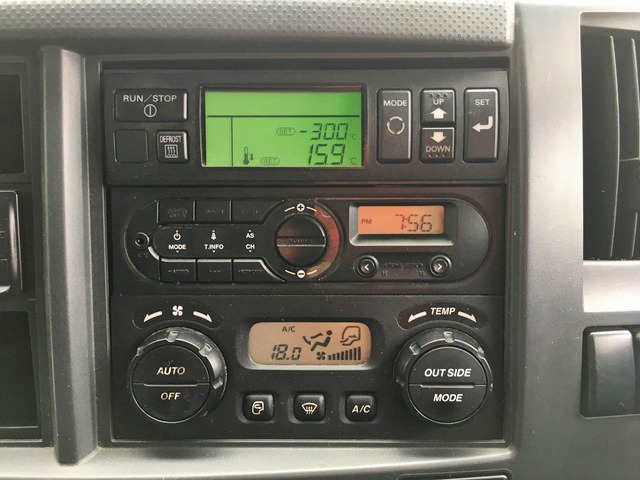 いすゞフォワード冷凍車（冷蔵車）中型（4t）[写真36]