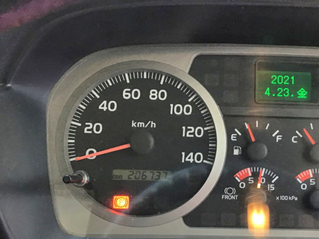 日野レンジャー平ボディ増トン（6t・8t）[写真17]