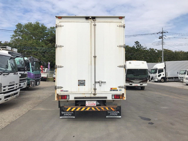 いすゞエルフパネルバン小型（2t・3t）[写真10]