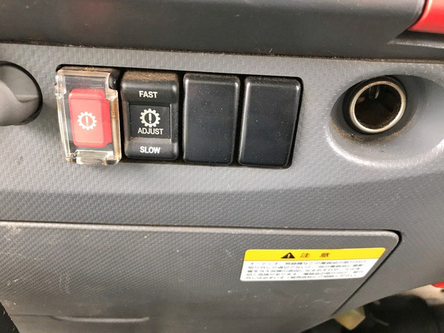 いすゞエルフパネルバン小型（2t・3t）[写真33]