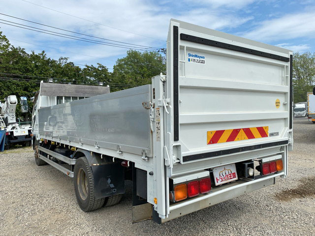 三菱ふそうファイターアルミブロック増トン（6t・8t）[写真04]