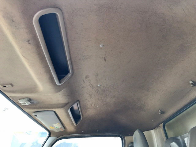 日野デュトロ冷凍車（冷蔵車）小型（2t・3t）[写真35]