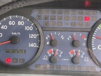 日野レンジャーセルフクレーン4段増トン（6t・8t）[写真38]