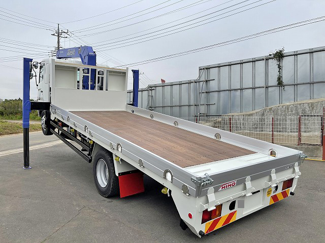 日野レンジャーセルフクレーン4段増トン（6t・8t）[写真04]