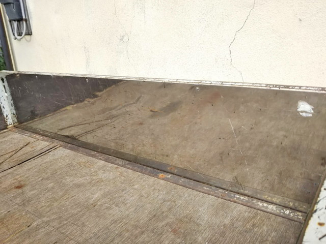 三菱ふそうキャンター平ボディ小型（2t・3t）[写真07]