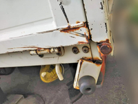 三菱ふそうキャンター平ボディ小型（2t・3t）[写真08]