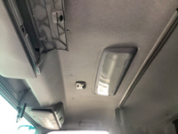 いすゞフォワードアルミウイング中型（4t）[写真20]