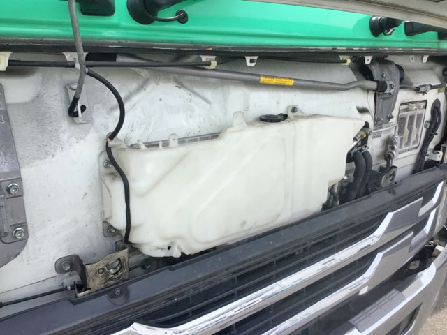 いすゞフォワードアルミウイング中型（4t）[写真05]