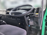 いすゞフォワードアルミウイング中型（4t）[写真23]