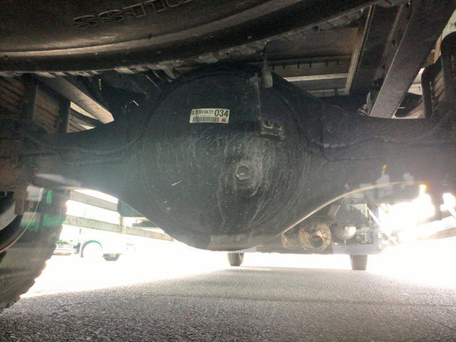 いすゞフォワードアルミウイング中型（4t）[写真10]