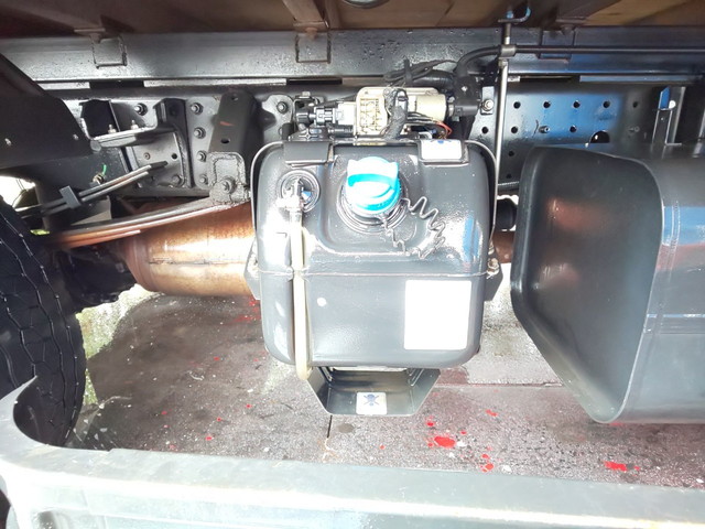 三菱ふそうキャンター平ボディ小型（2t・3t）[写真13]