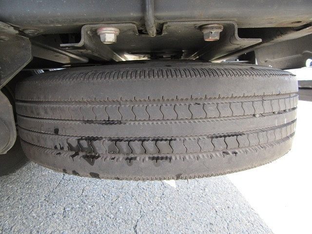 日野デュトロアルミバン小型（2t・3t）[写真12]