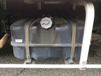 いすゞエルフ冷凍車（冷蔵車）小型（2t・3t）[写真20]