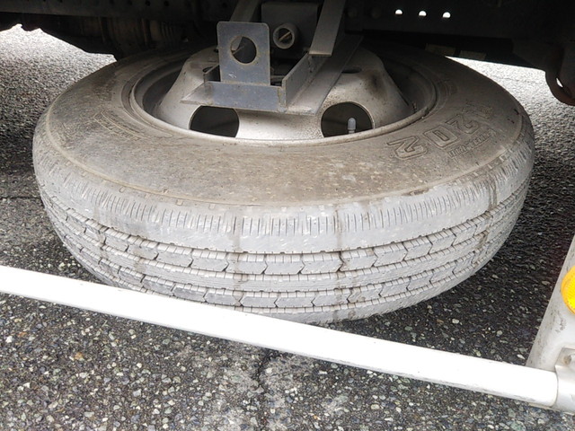 いすゞエルフ冷凍車（冷蔵車）小型（2t・3t）[写真21]