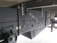 いすゞエルフ冷凍車（冷蔵車）小型（2t・3t）[写真25]