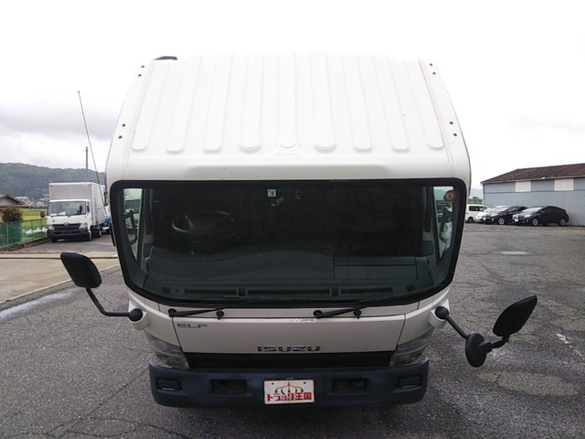 いすゞエルフ冷凍車（冷蔵車）小型（2t・3t）[写真08]