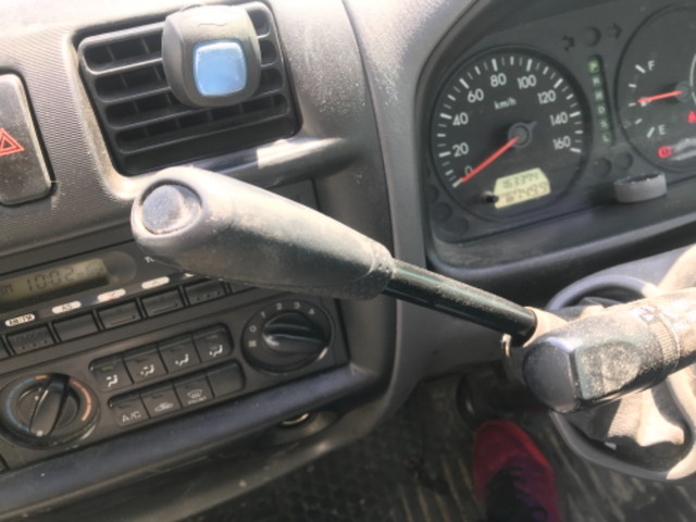 マツダボンゴ平ボディ小型（2t・3t）[写真21]