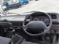 いすゞエルフ平ボディ小型（2t・3t）[写真23]