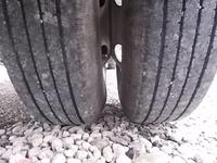 いすゞエルフ平ボディ小型（2t・3t）[写真27]