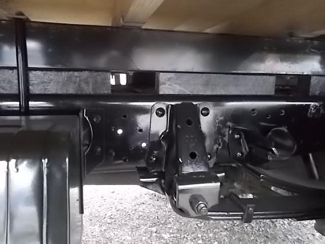 いすゞエルフ平ボディ小型（2t・3t）[写真32]