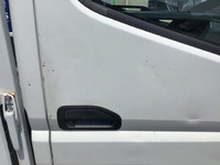 三菱ふそうキャンター平ボディ小型（2t・3t）[写真20]