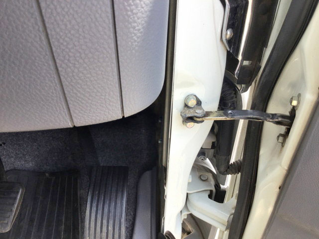 三菱ふそうキャンター平ボディ小型（2t・3t）[写真22]