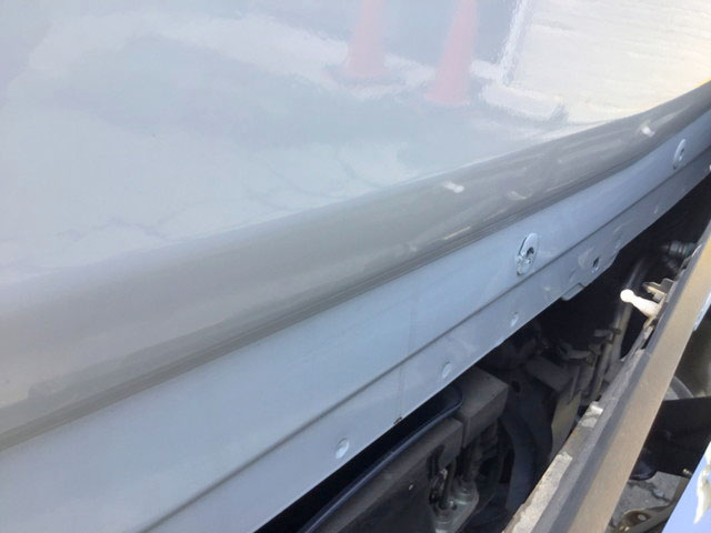 三菱ふそうキャンター平ボディ小型（2t・3t）[写真24]