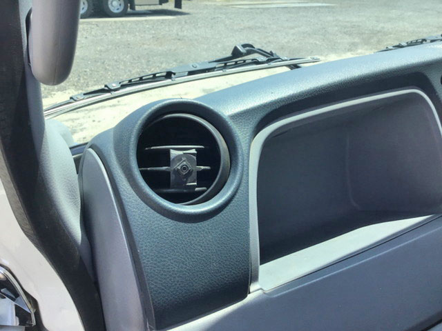 三菱ふそうキャンター平ボディ小型（2t・3t）[写真31]