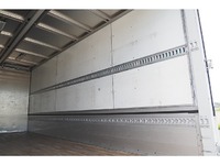 三菱ふそうファイターアルミウイング中型（4t）[写真11]