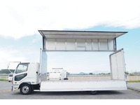 三菱ふそうファイターアルミウイング中型（4t）[写真13]