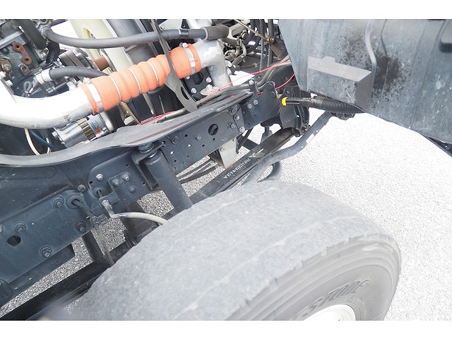 三菱ふそうファイターアルミウイング中型（4t）[写真29]