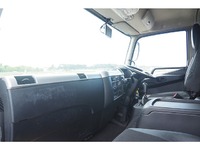 三菱ふそうファイターアルミウイング中型（4t）[写真33]