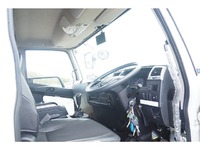 三菱ふそうファイターアルミウイング中型（4t）[写真34]