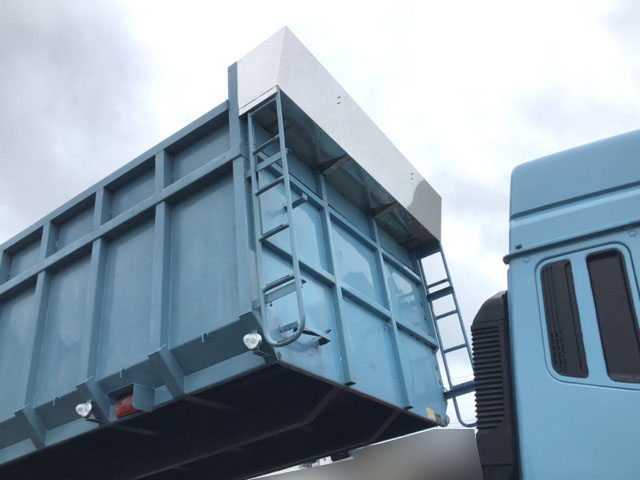 三菱ふそうスーパーグレート深ダンプ（土砂禁ダンプ）大型（10t）[写真10]